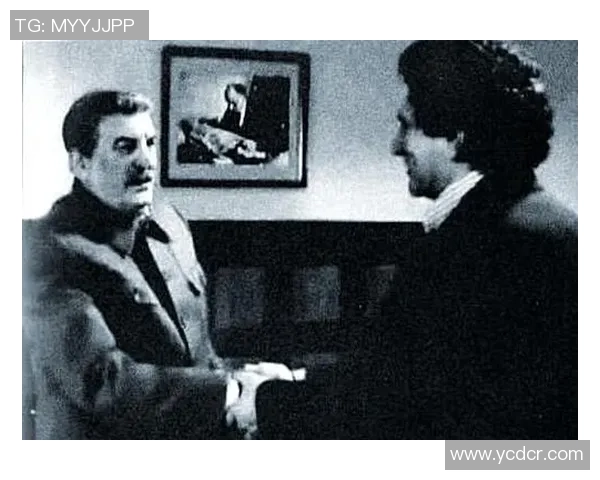 追忆空难中离世的足球明星们的光辉岁月与不朽传奇 追忆空难中离世的足球明星们的光辉岁月与不朽传奇