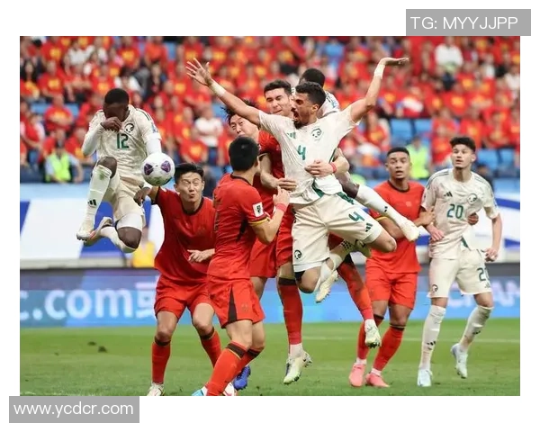 聚焦足球：南京足球队的配合话题