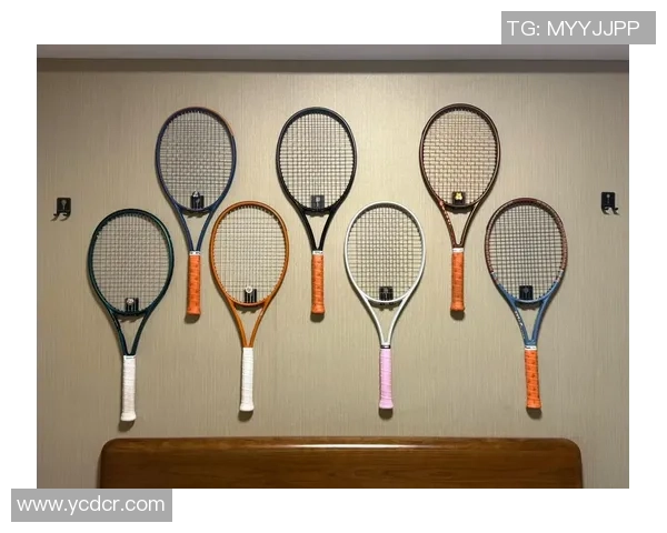 网球装备选购:球袜推荐 网球装备选购:球袜推荐